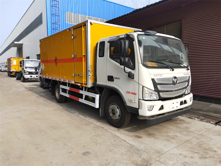 福田歐馬可爆破物品運(yùn)輸車(chē)_高品質(zhì)爆破車(chē)