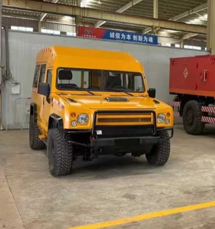 地下礦山無軌人車,礦安認證礦井運人車,礦用工