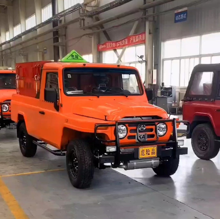 FCB1.5井下爆破器材運(yùn)輸車(chē)|礦山吉普炸藥運(yùn)輸車(chē)